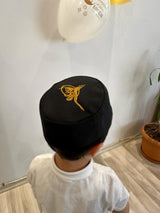 Hårdt broderet børnebedekappe med ottomansk Tugra-design